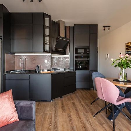 Glamour Apartment City View Breslavia Esterno foto