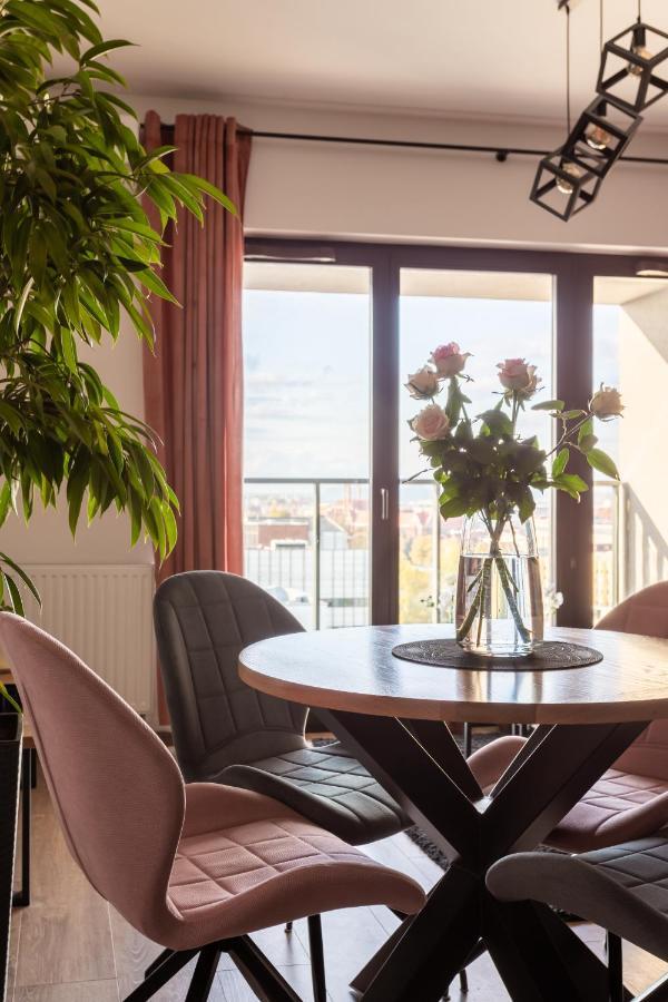 Glamour Apartment City View Breslavia Esterno foto