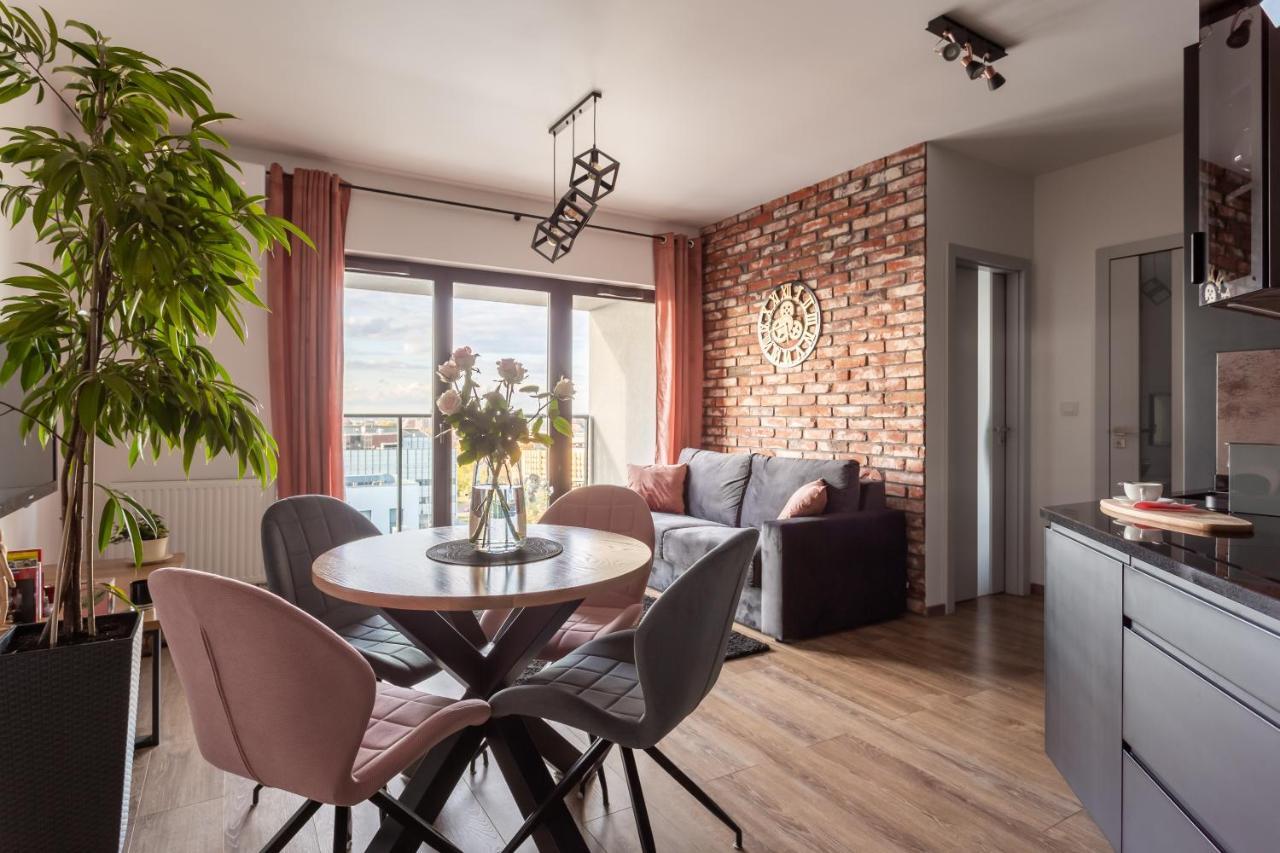 Glamour Apartment City View Breslavia Esterno foto