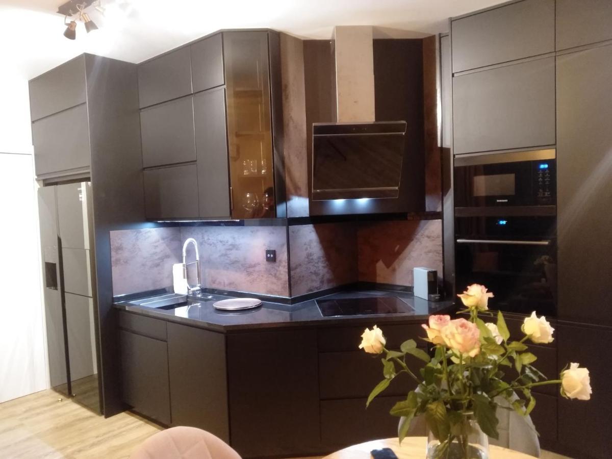 Glamour Apartment City View Breslavia Esterno foto